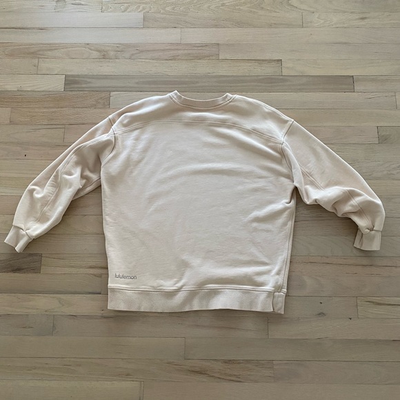 Lululemon Perfectly Oversized Crew Sweatshirt - Picture 2 of 3